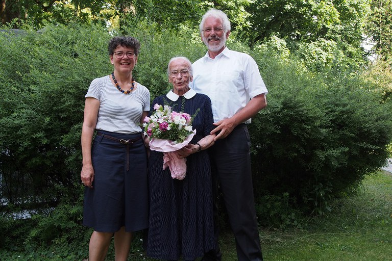 Wenn ich einmal nicht mehr bin, sind andere da: Diakonisse Schwester Anni Schamberger wird 100 Jahre alt